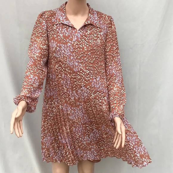 Nine West Feather Marks Georgette Collared Pleated along Sleeves Dress Small - Picture 1 of 9